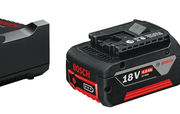 Zestaw: 2 akumulatory 18V 4,0Ah i ładowarka Bosch GBA/GAL 18V-40