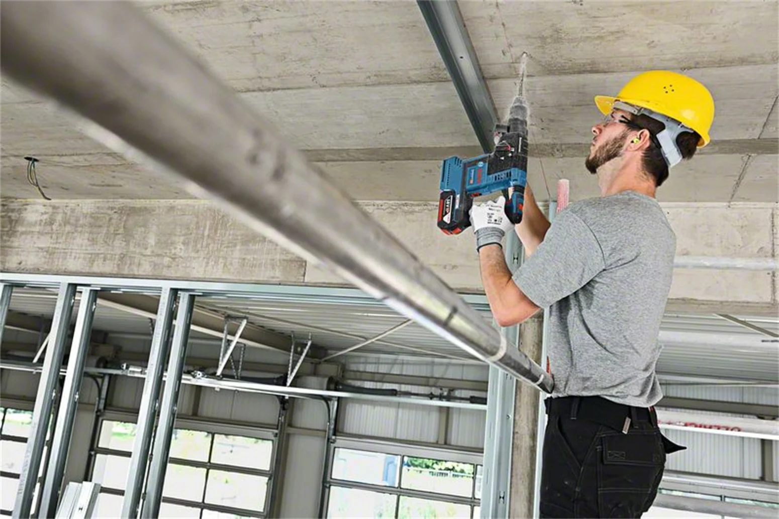Młotowiertarka Bosch GBH 18V-26 F - obrazek 2