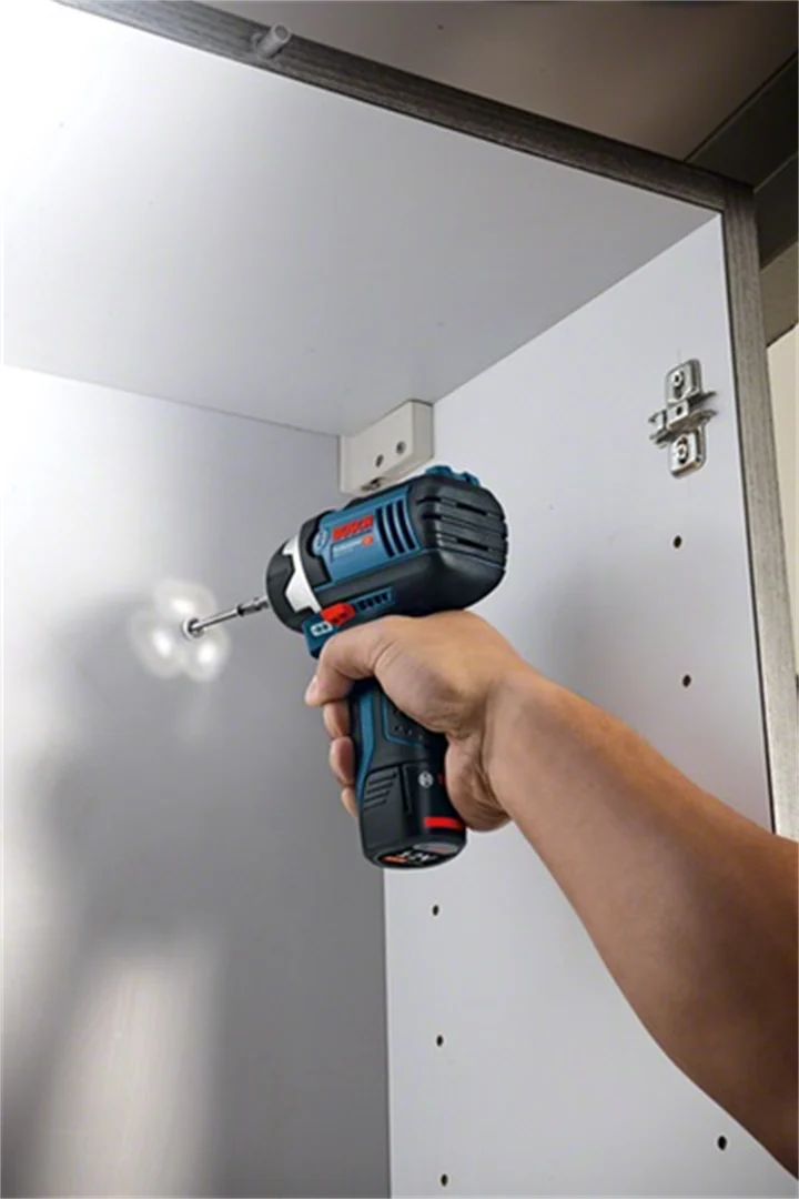 Wkrętarka Bosch GDR 12V-105 - obrazek 4