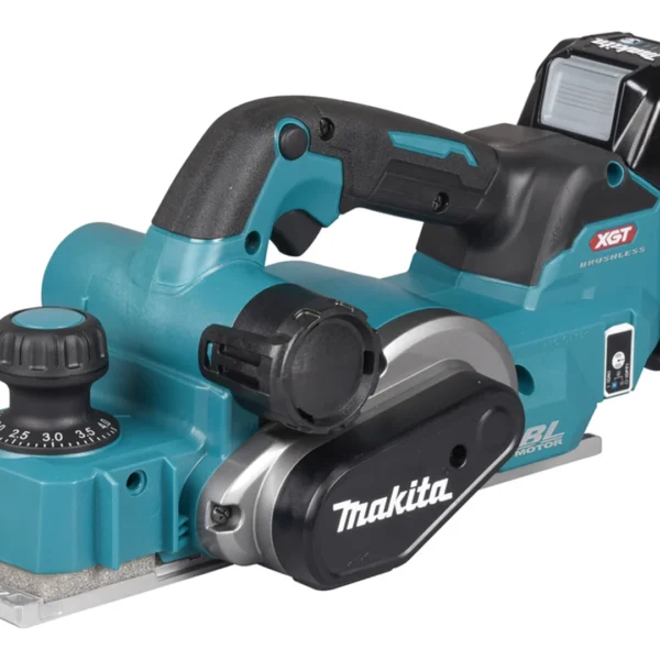 Strug Makita XGT KP001GM202 2x4,0Ah MAKPAC 3