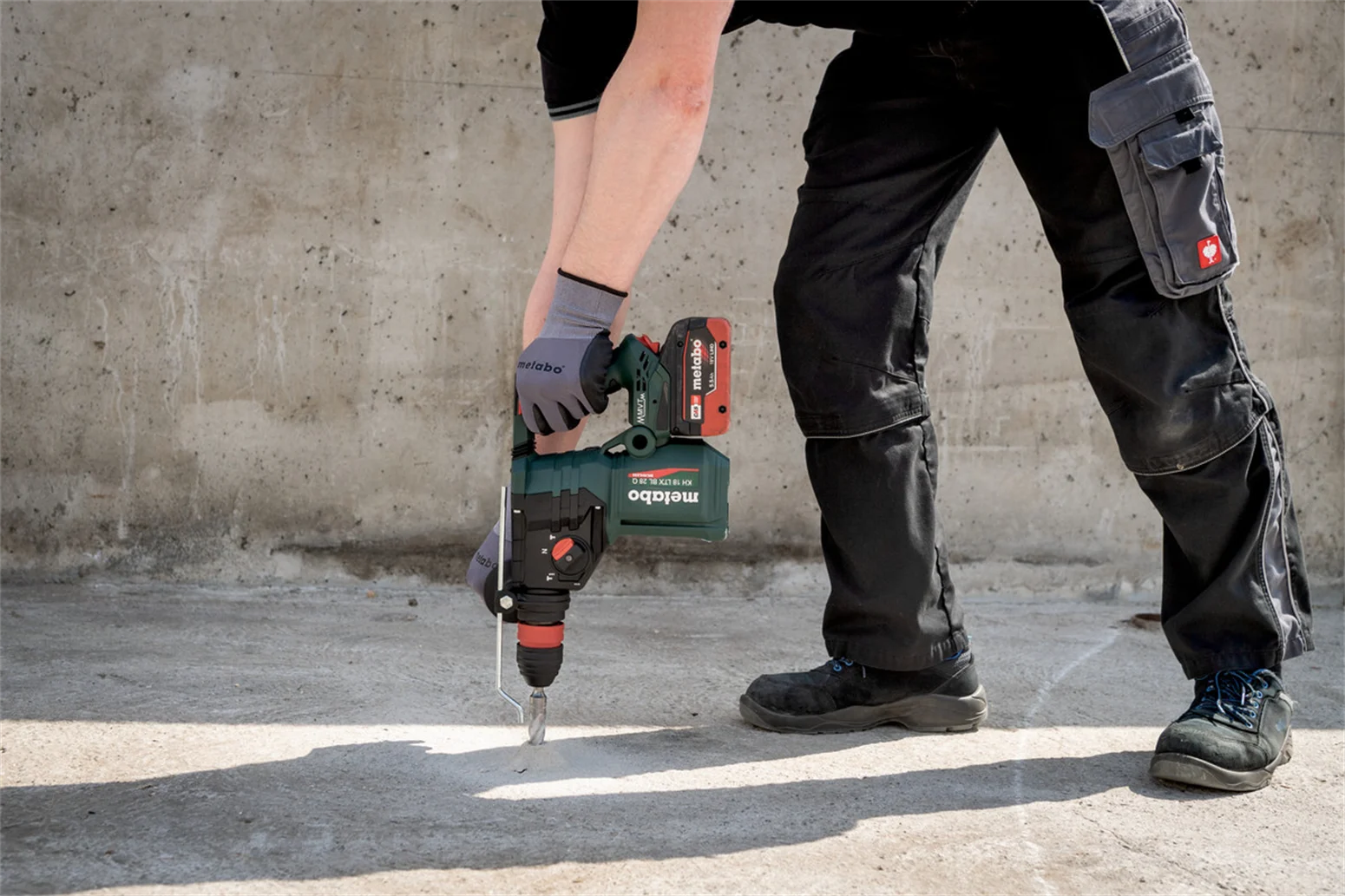 Kombimłotek SDS-Plus Metabo KH 18 LTX BL 28 Q 2x5.5Ah - obrazek 4