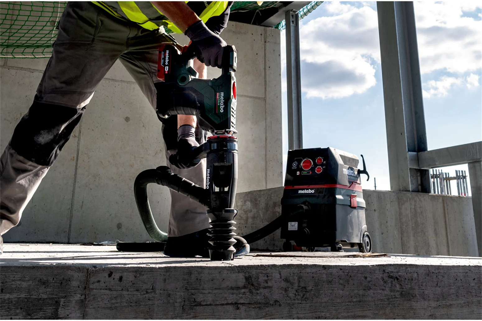 Młot udarowo-obrotowy SDS-Max Metabo KHA 18 LTX BL 40 - obrazek 3