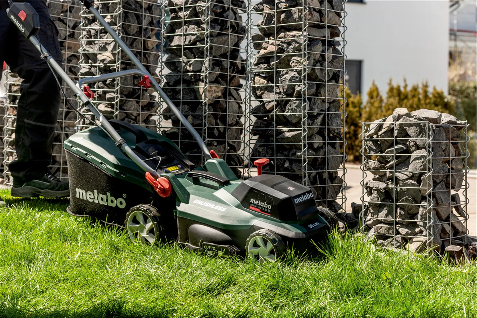 Kosiarka akumulatorowa Metabo RM 36-18 LTX BL 36 - obrazek 2