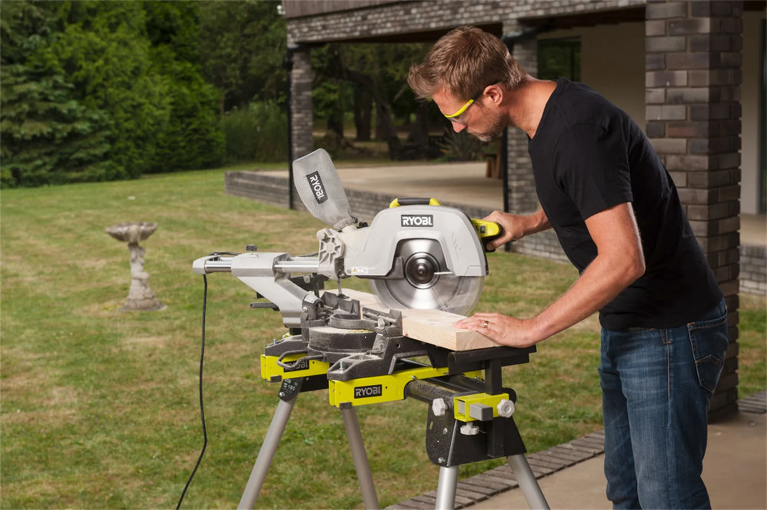 Ukośnica Ryobi EMS305RG - obrazek 3