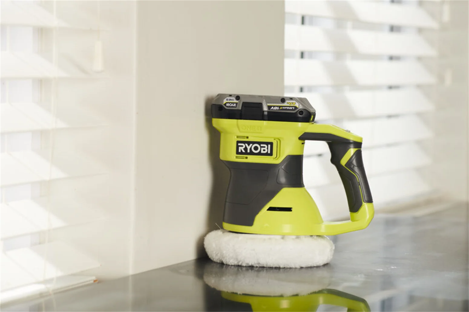 Polerka Ryobi ONE+ RBP18150-0 - obrazek 3