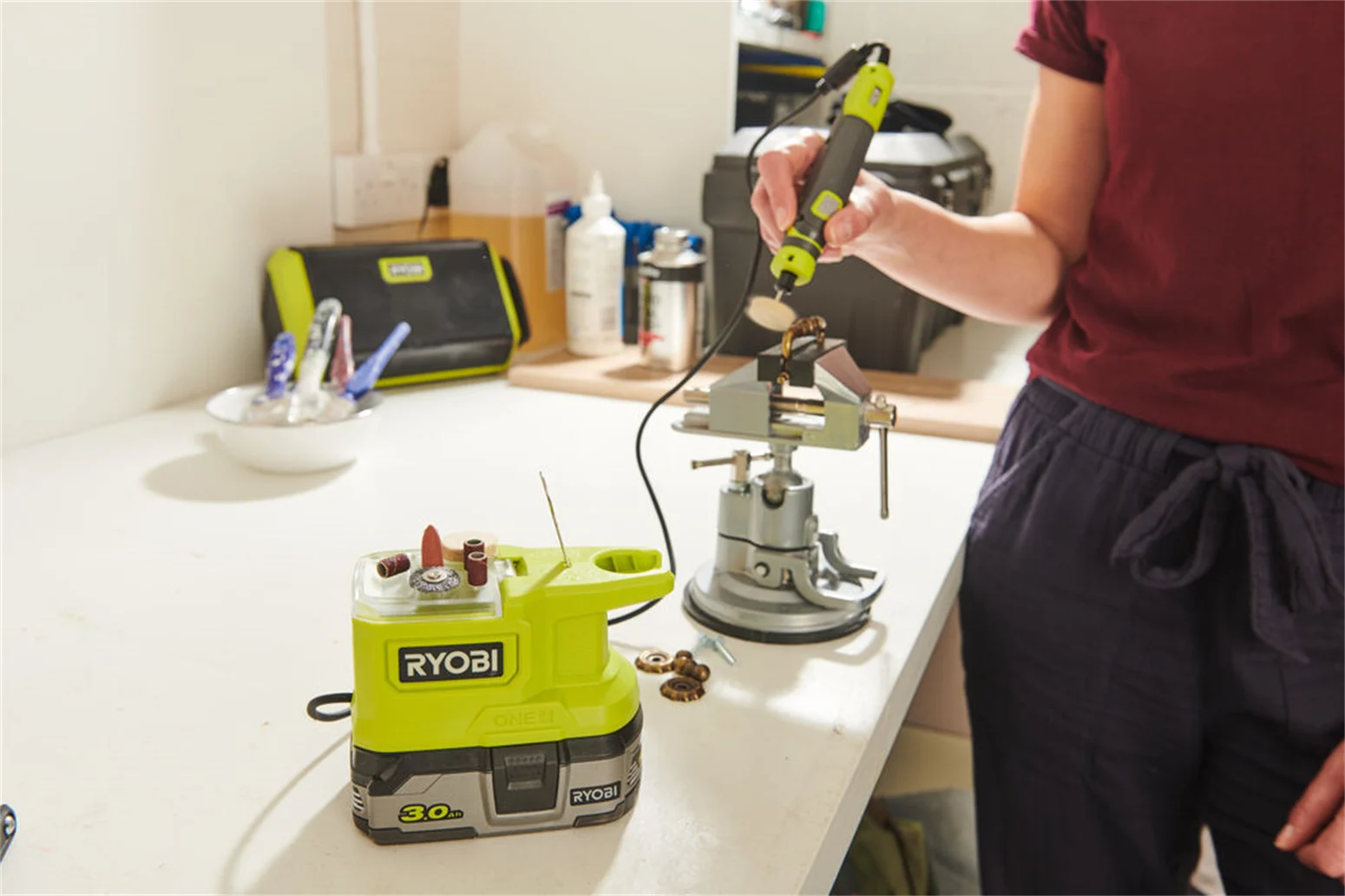 Multiszlifierka Ryobi ONE+ RRT18-0 - obrazek 4