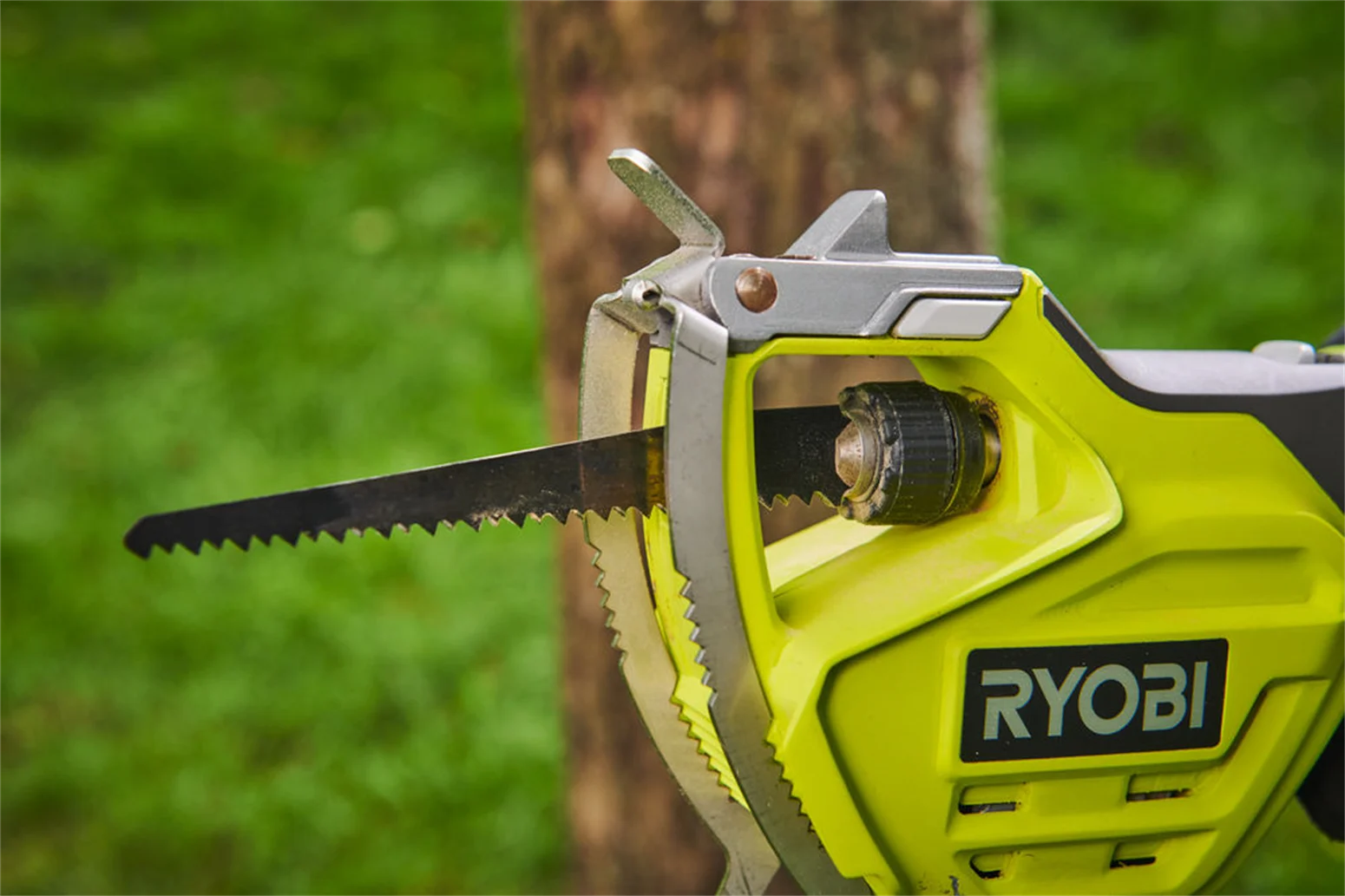 Pilarka ogrodowa Ryobi ONE+ RY18PSA-0 - obrazek 2