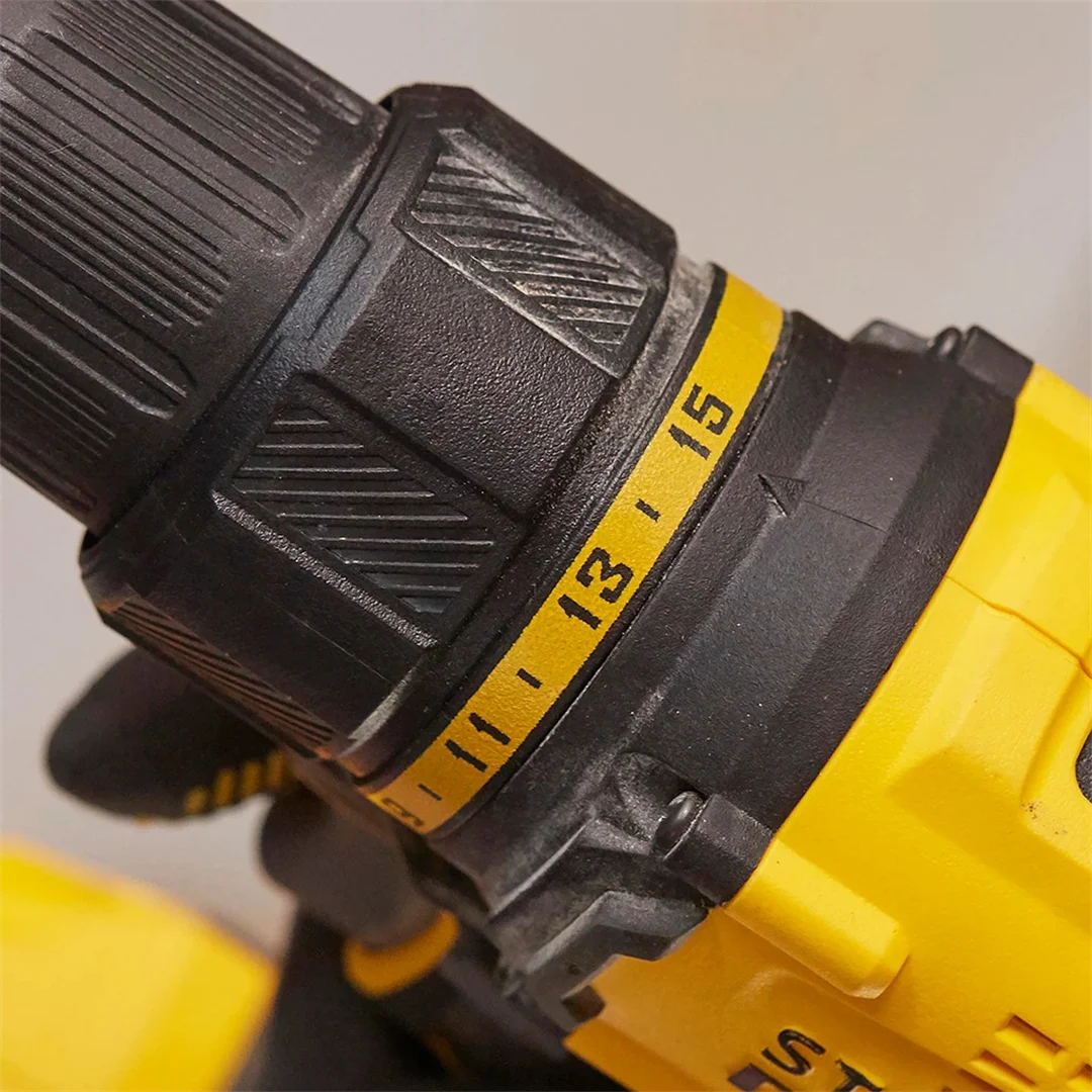 Wiertarko-wkrętarka Stanley FatMax V20 SFMCD710D2K 2x2,0Ah - obrazek 5