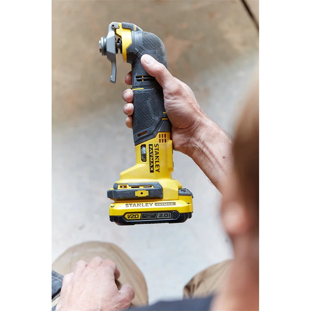 Narzędzie wielofunkcyjne Stanley FatMax v20 SFMCE500D2K - obrazek 3