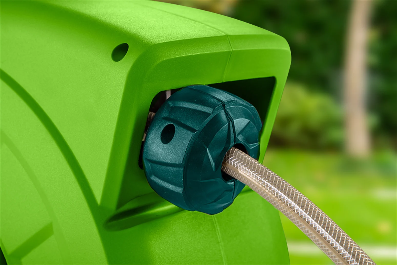 Wąż z automatycznym zwijaczem 20m Verto 15G891 - obrazek 3